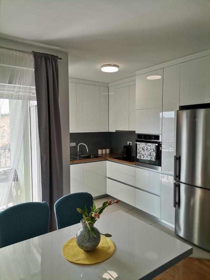 דירות מאקרסקה Apartman Rita מראה חיצוני תמונה